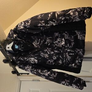 Iceburg Outerwear Ski Snow Coat with Detachable Hoodie. XL